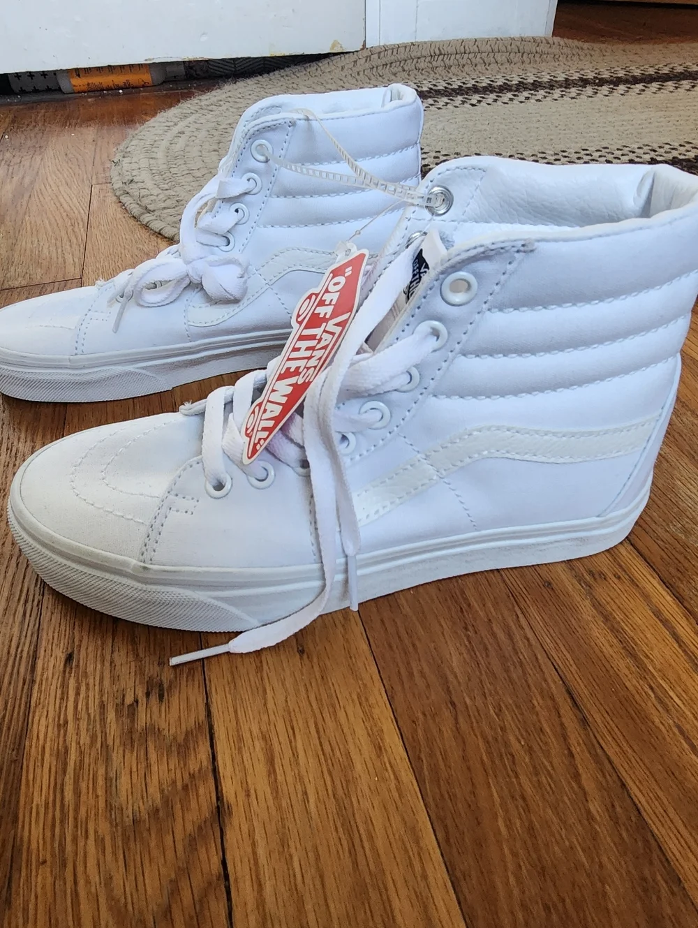Vans Sk8-Hi Sneakers in White